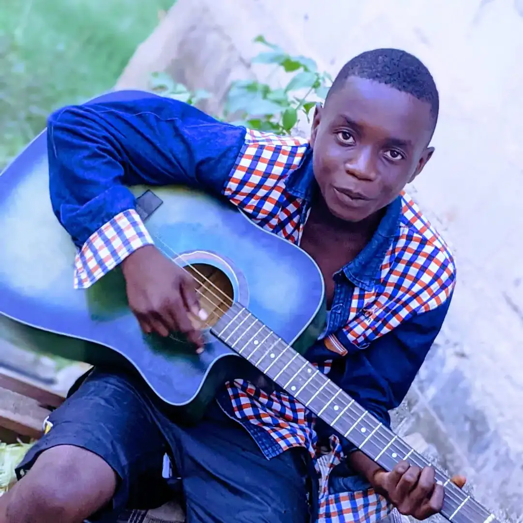 Music Audio : Mdogo Sajent Ft Dogo Paten – Afande Live | Download Mp3
