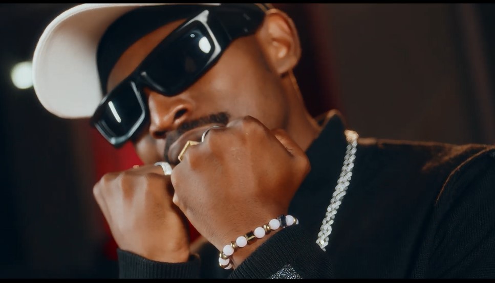 VIDEO : Kayumba – Aje