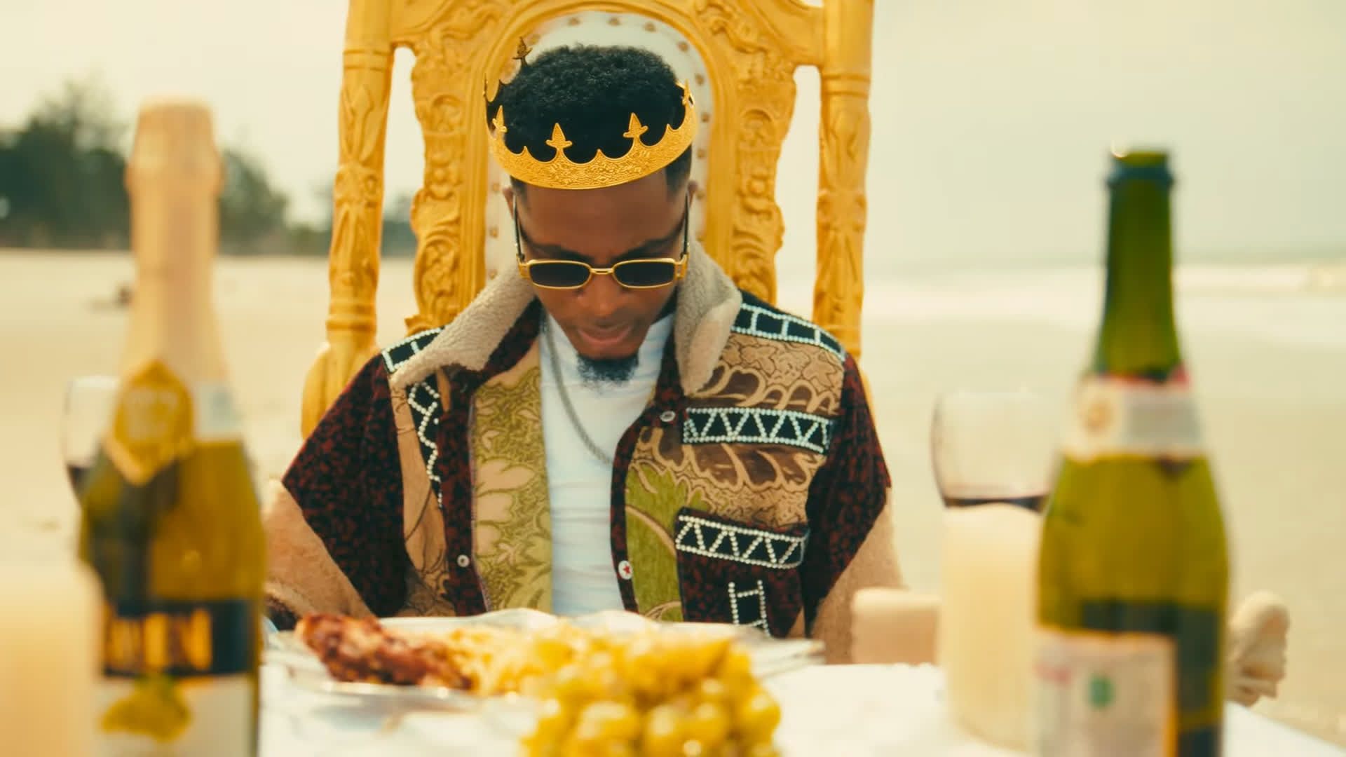 VIDEO : Toxic Fuvu Ft. Treyzah – New King