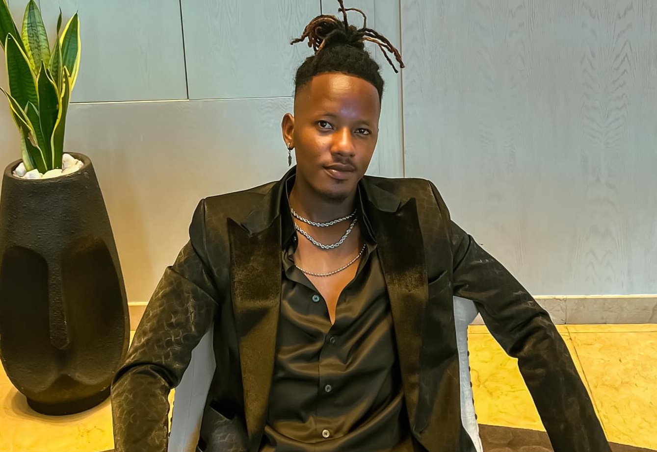 Music Audio : Adam berry – Komando | Download Mp3
