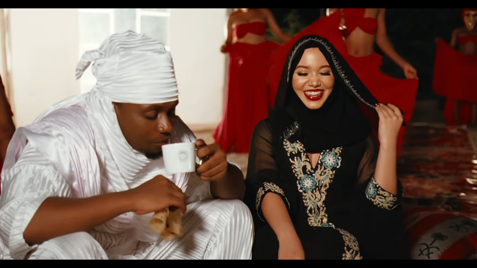 VIDEO : Salima Chica X Rayvanny – Songi Songi