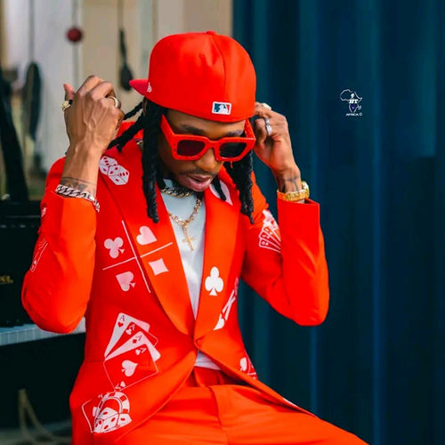 Music Audio : Real Sika Feat Yo Maps – Nakuyewa | Download Mp3